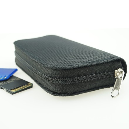 Memory Card Carrying Case for SDHC and SD Cards – 22 Slots